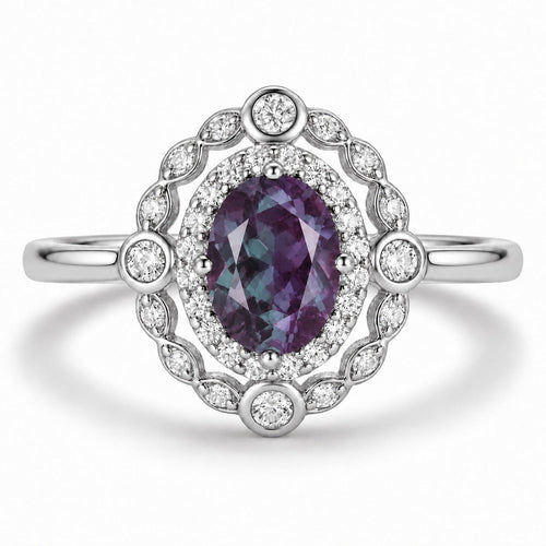 Halo Rings: When The Center Stone Deserves A Little More Drama