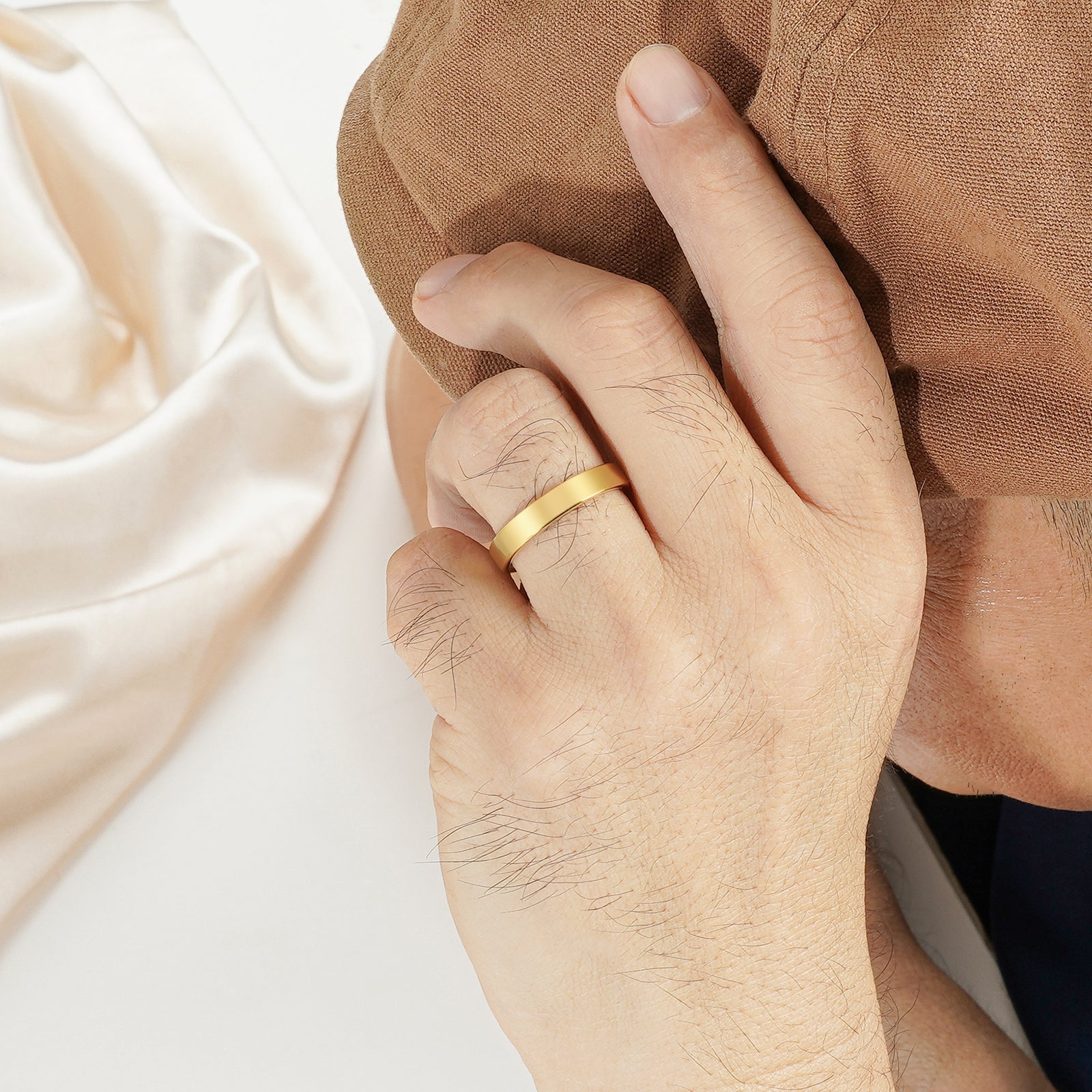 Tom 4mm Tungsten Men's Wedding Band Gold