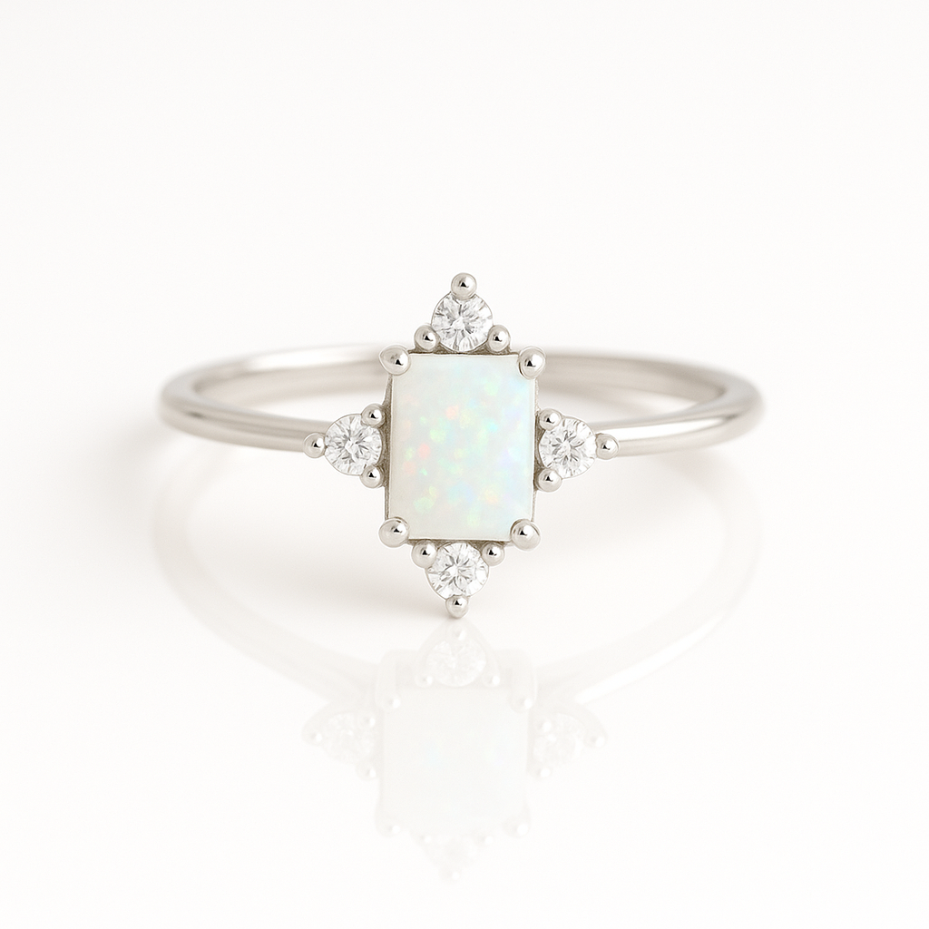 Sia Emerald Ring Rose Gold