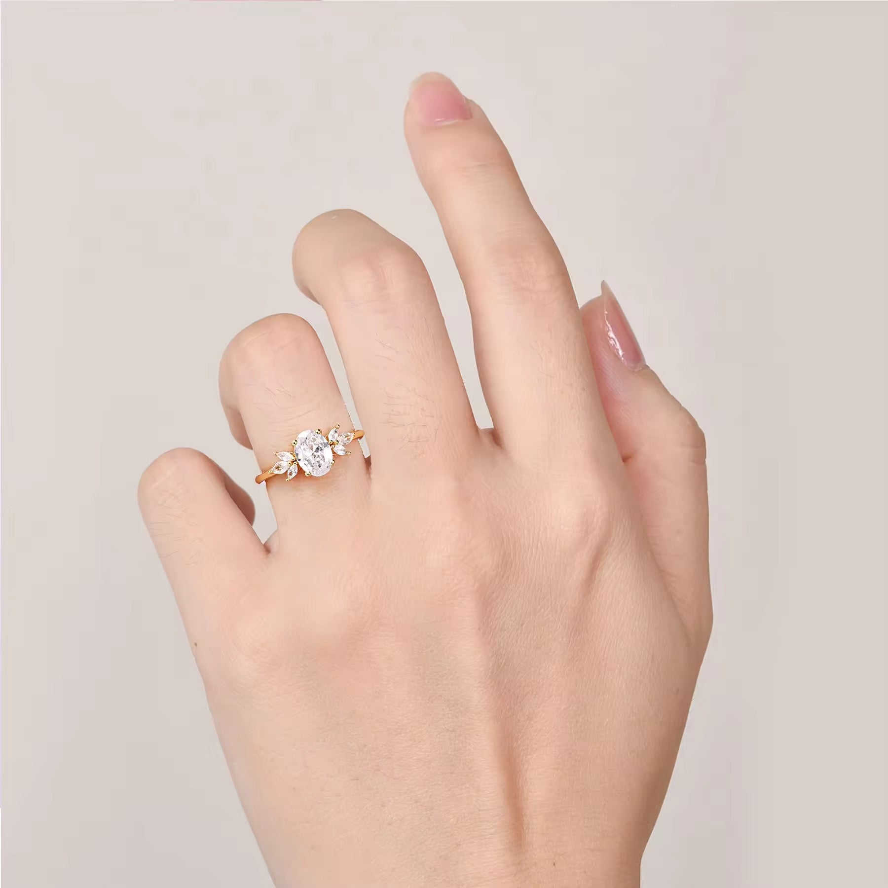 Ivy Oval Moissanite Ring