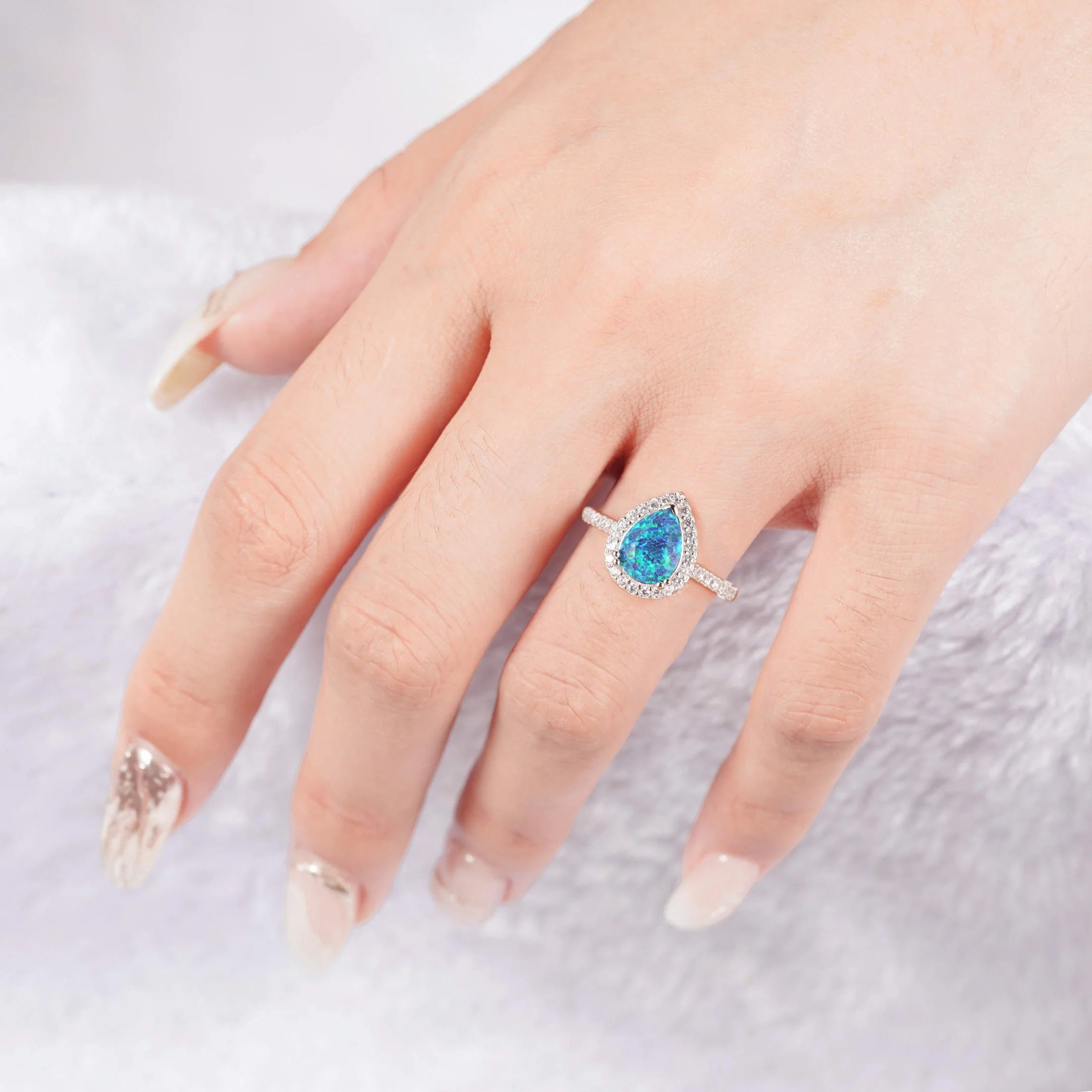 Nia Peridot Ring Sterling Silver