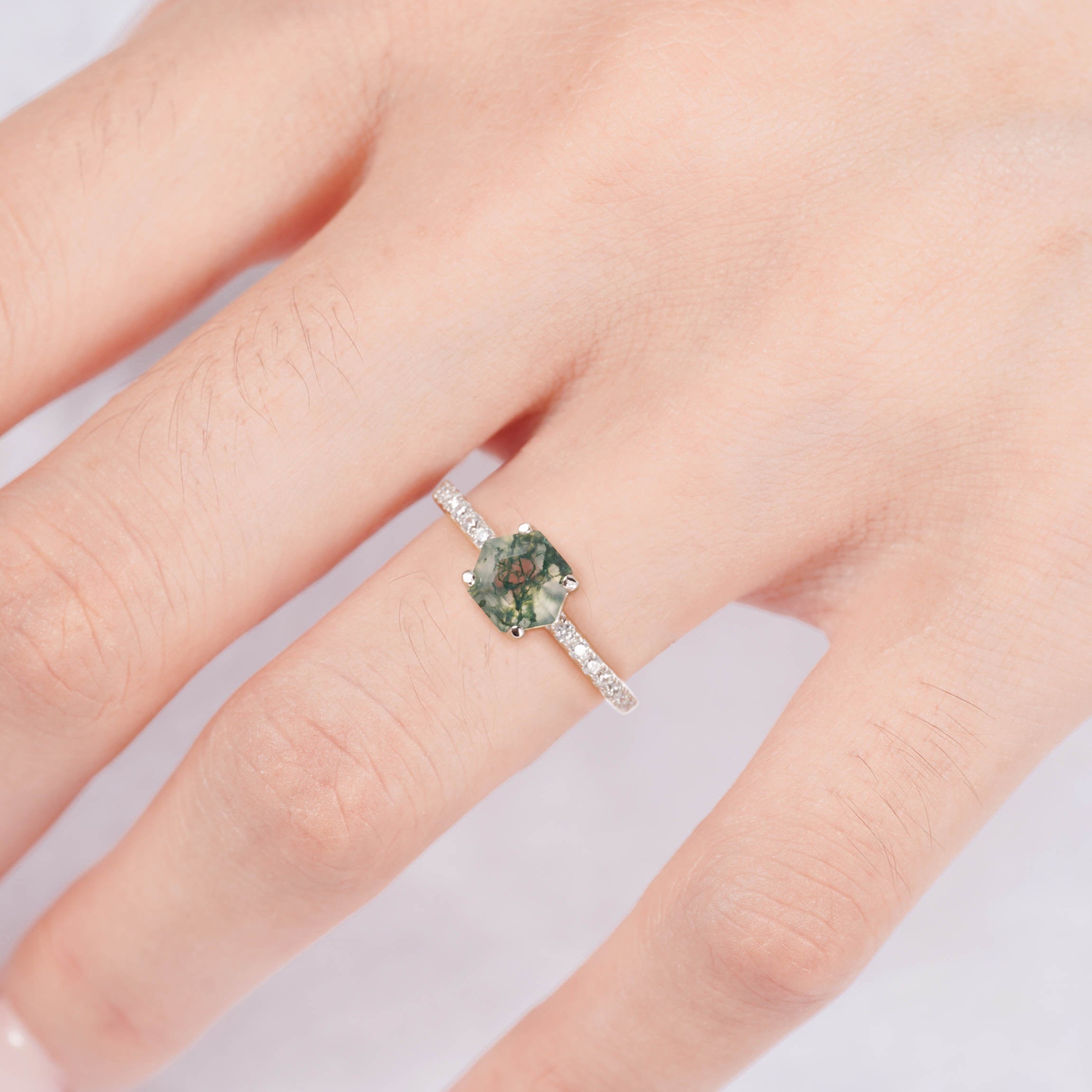 Ura Green Moss Agate Ring