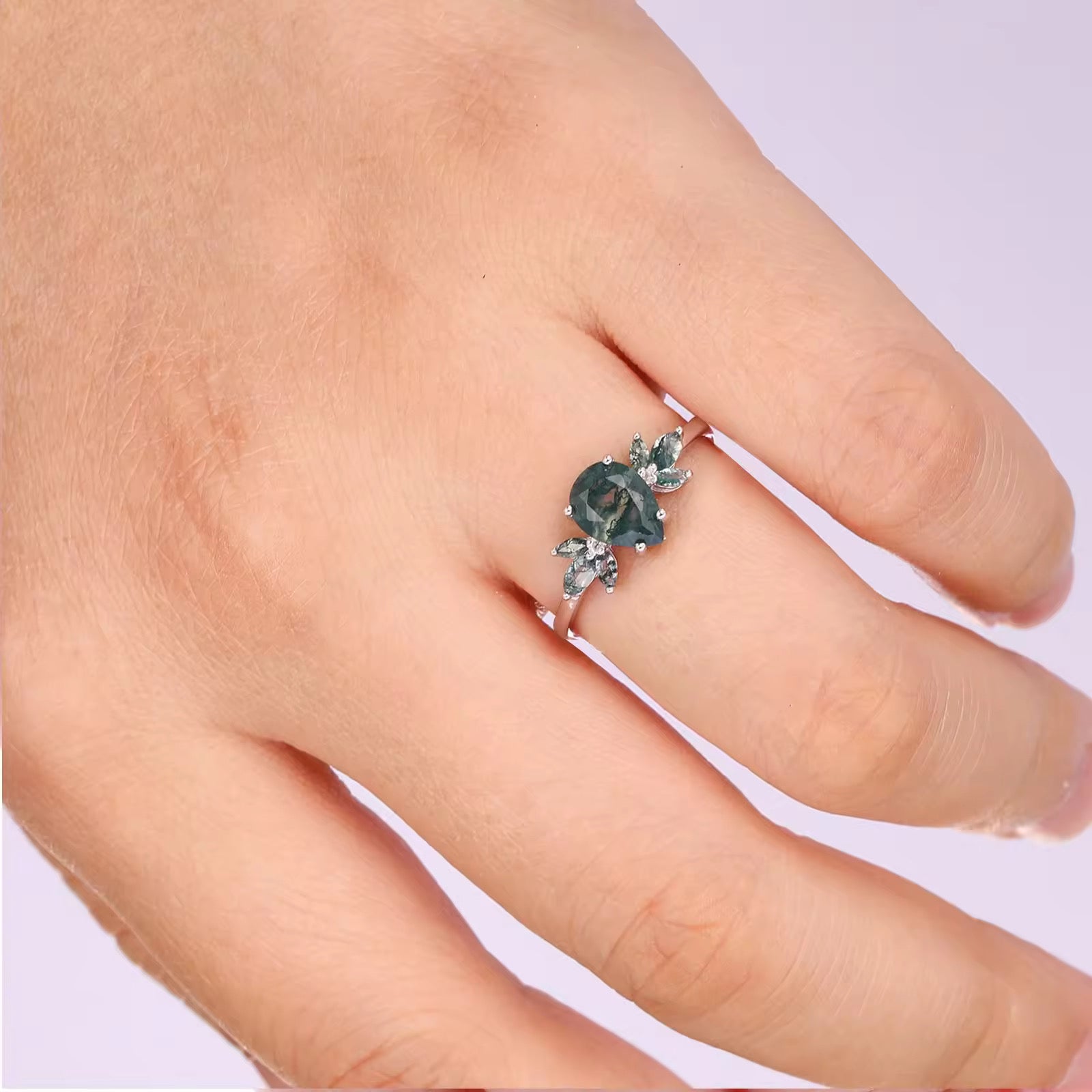 Ivy Moss Agate Quartz Ring Gold