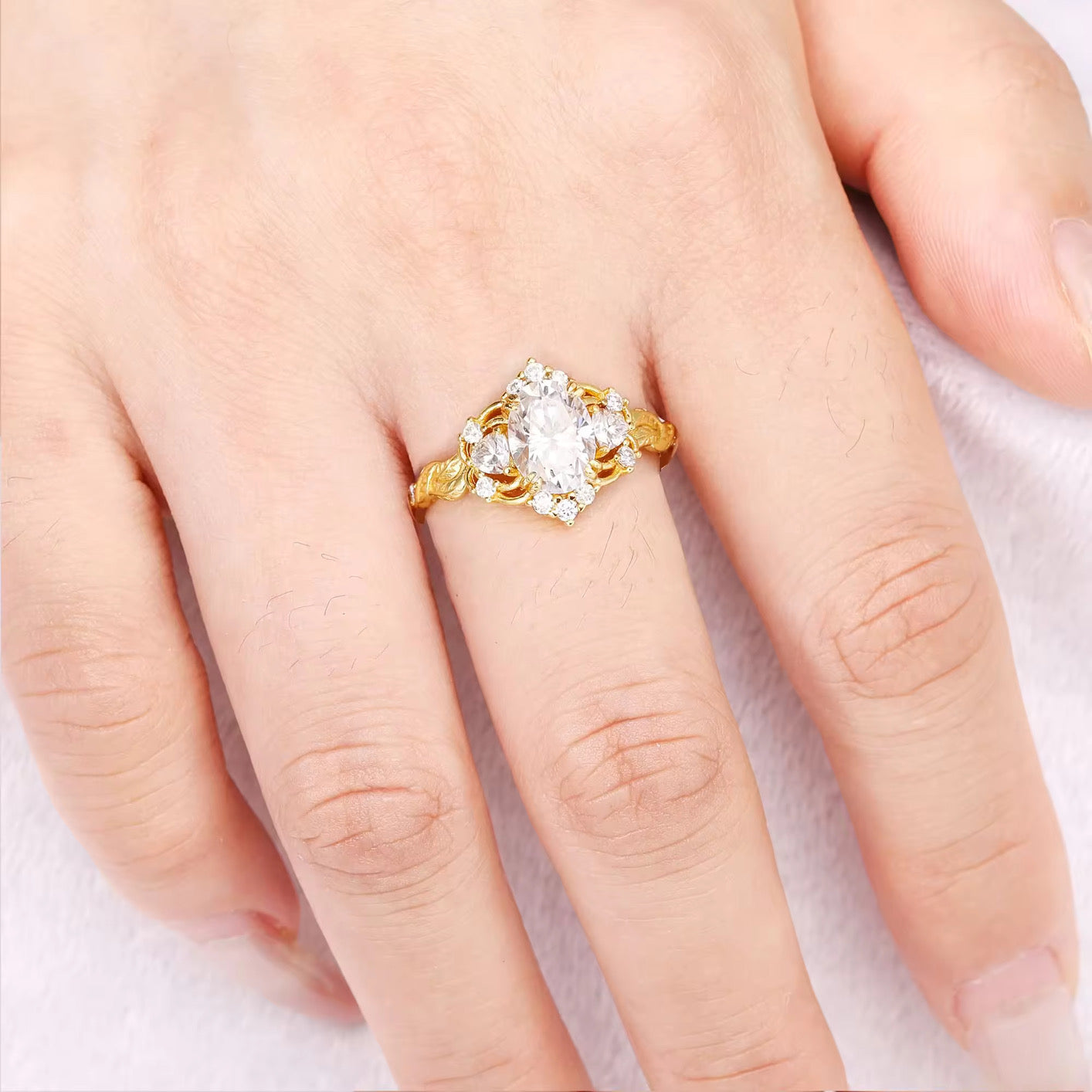 Lilly Moissanite Ring Gold