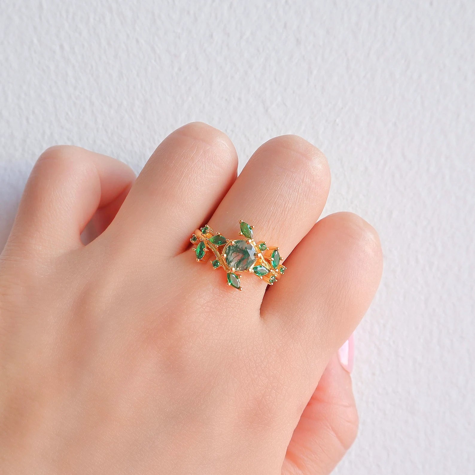 Via Moss Agate Quartz Ring