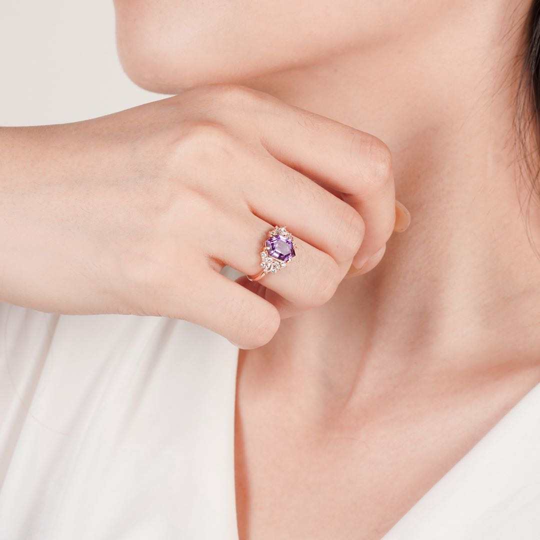 Lyre Alexandrite Ring