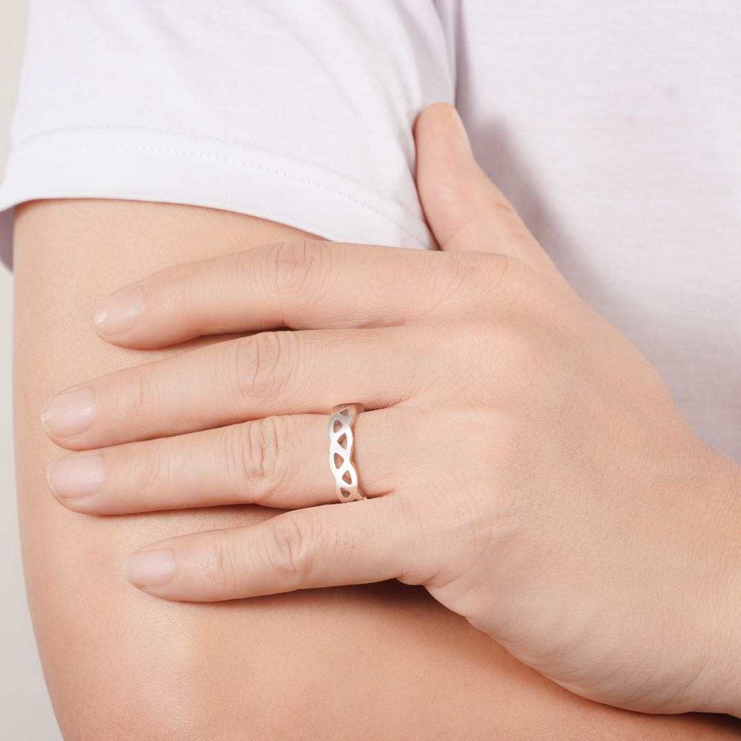 Josh Wavy sterling silver men’s wedding ring