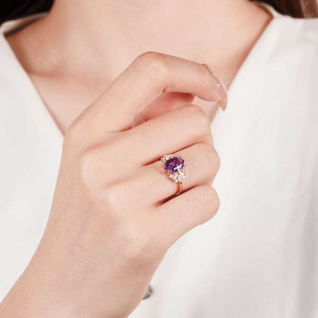 Lyre Alexandrite Ring