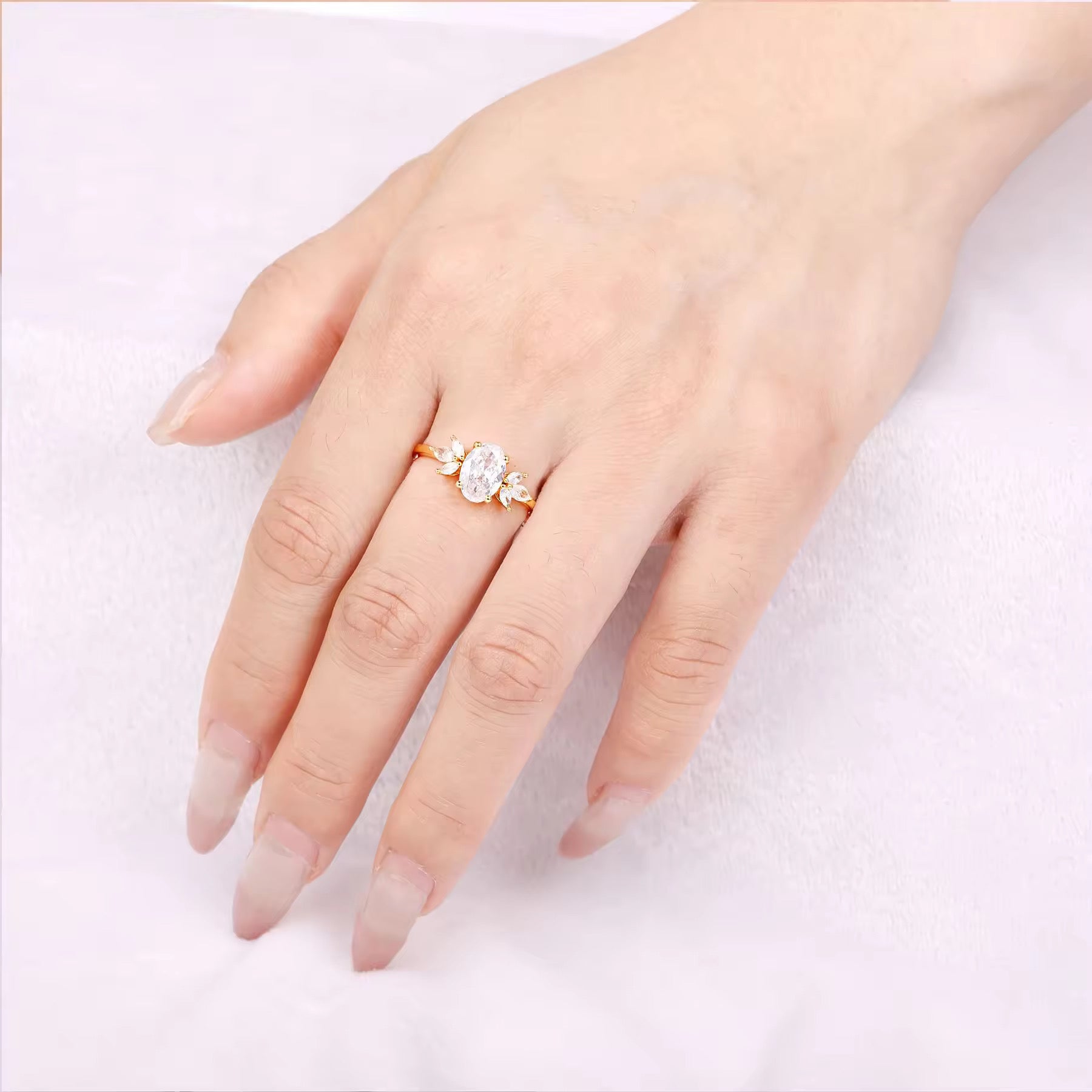 Ivy Oval Moissanite Ring