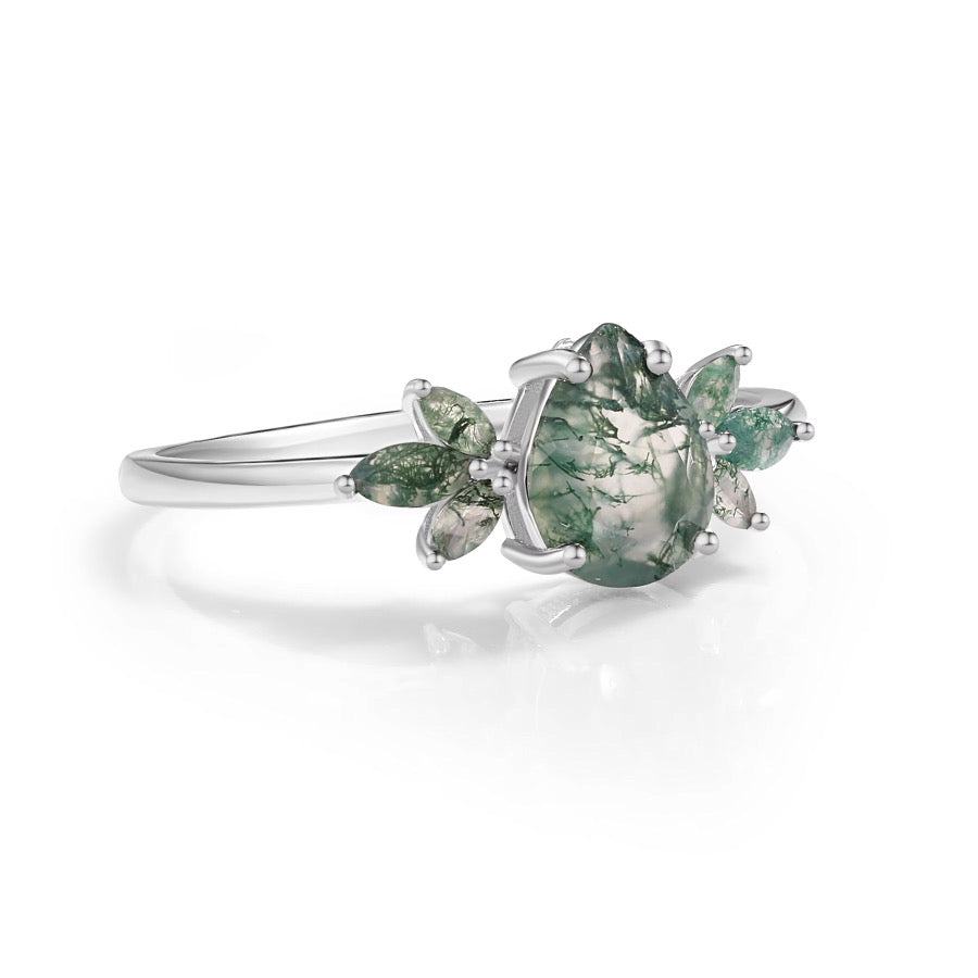 Ivy Moss Agate Quartz Ring Gold