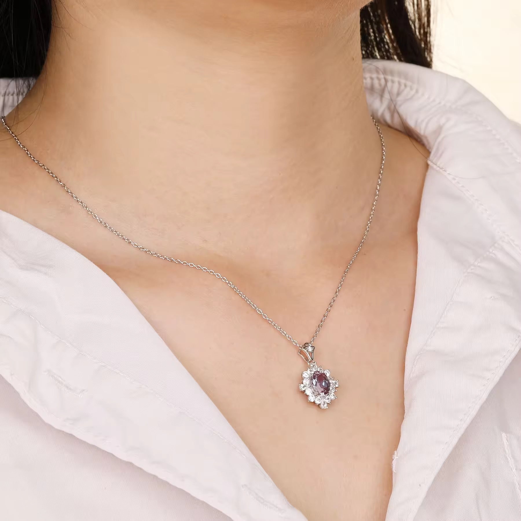 Phi Alexandrite Necklace Gold