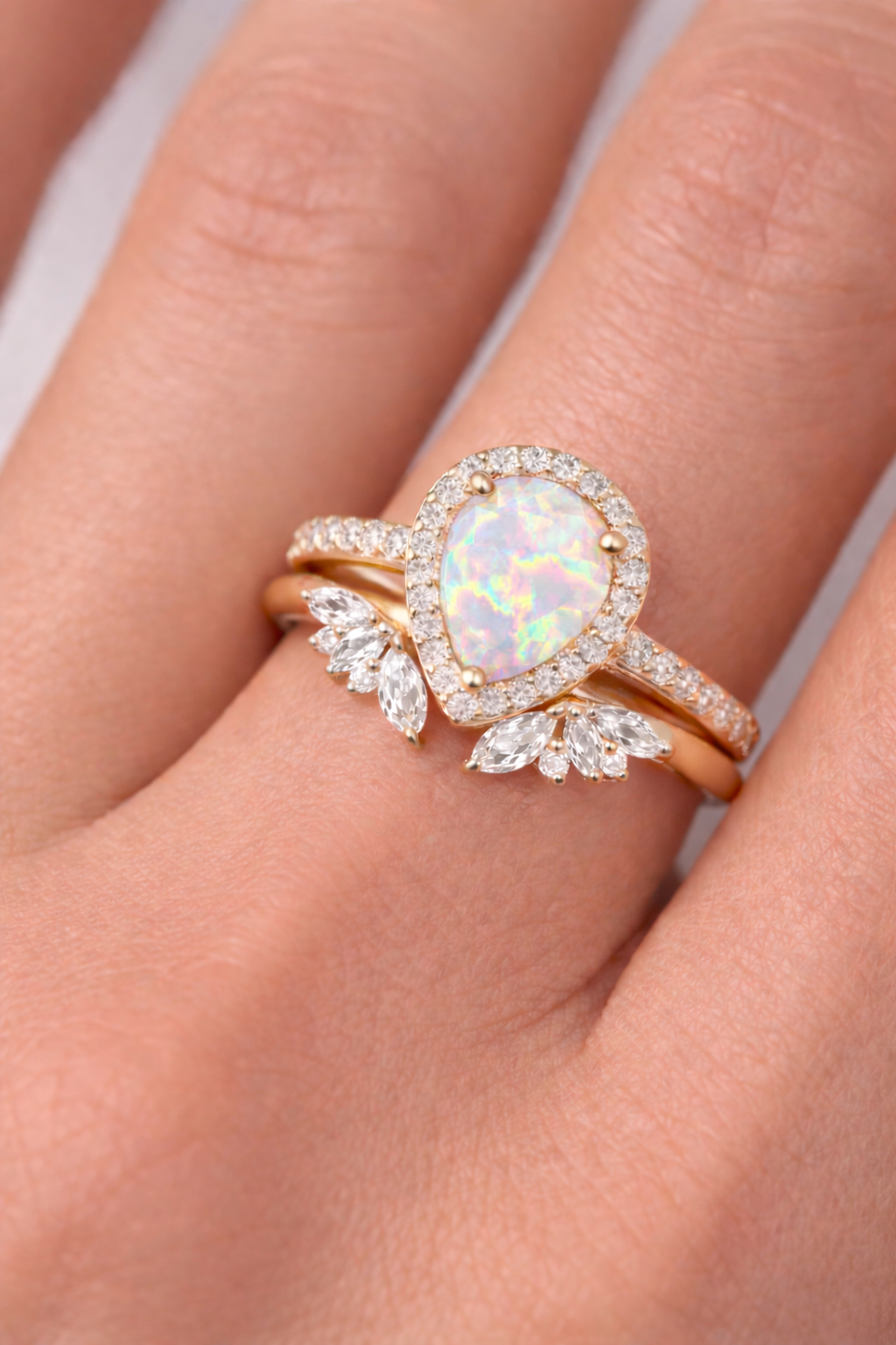 Nia White Fire Opal Ring Set Gold