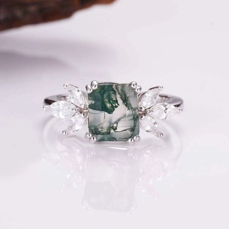 Why Choose Moss Agate Rings?