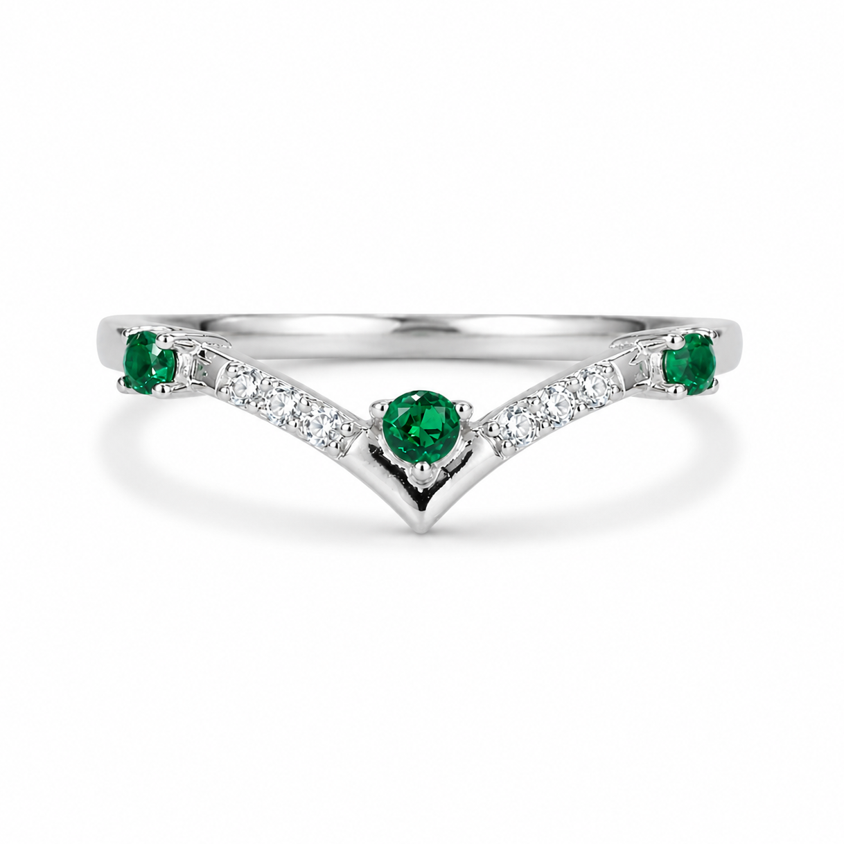 Nesa Curved Emerald Band Sterling Silver