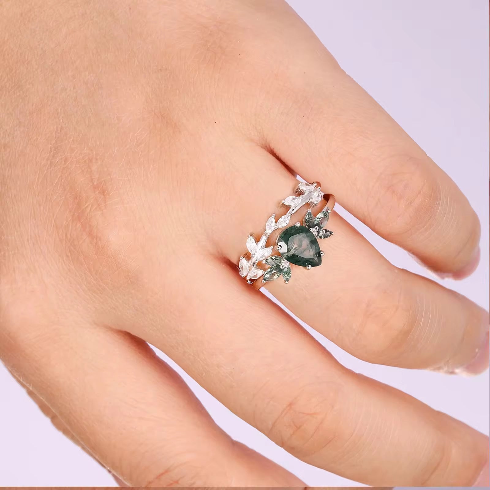 Ivy Moss Agate Quartz Leaf Ring Set Gold