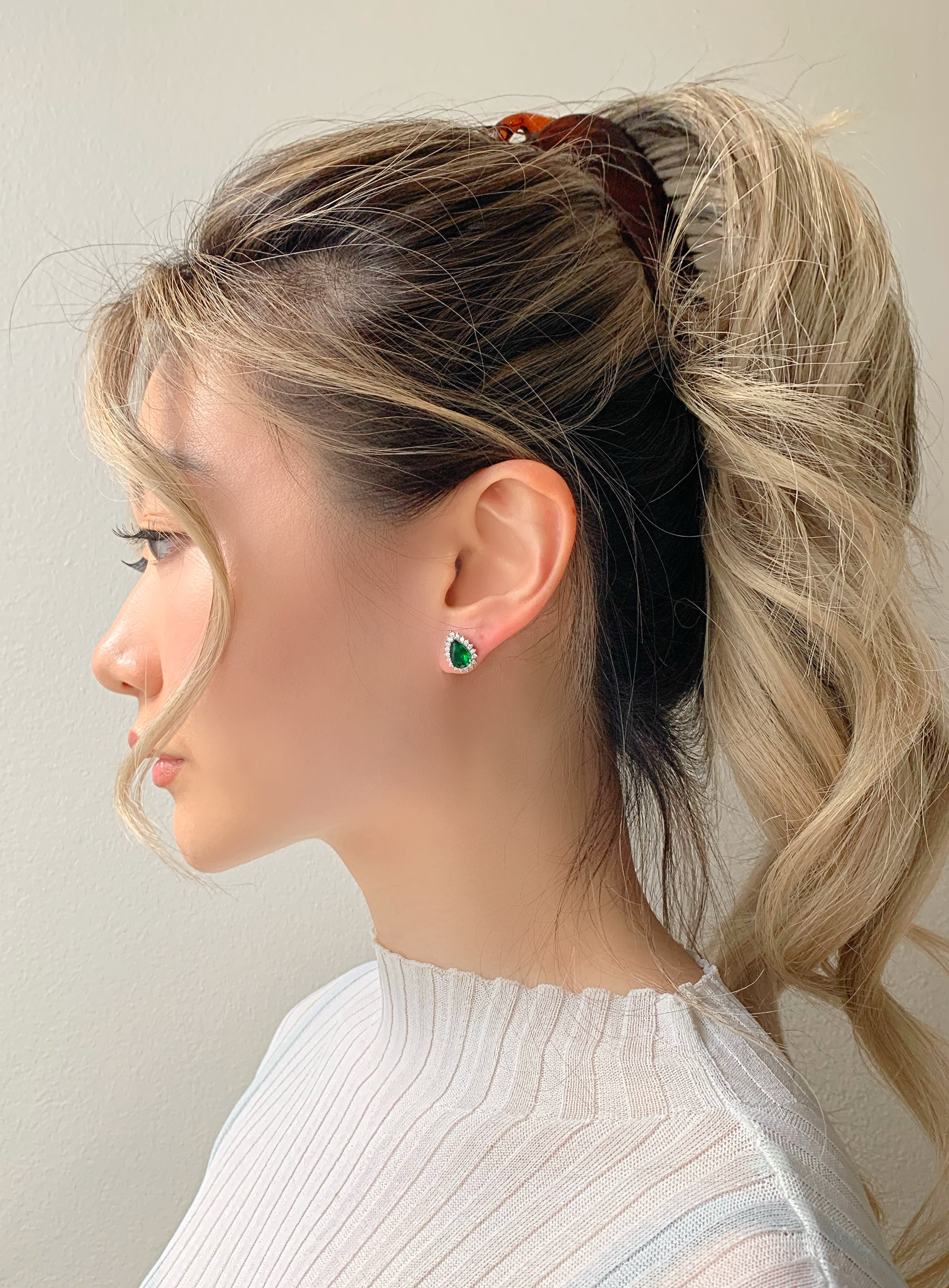 Ina Emerald Earrings Rose Gold