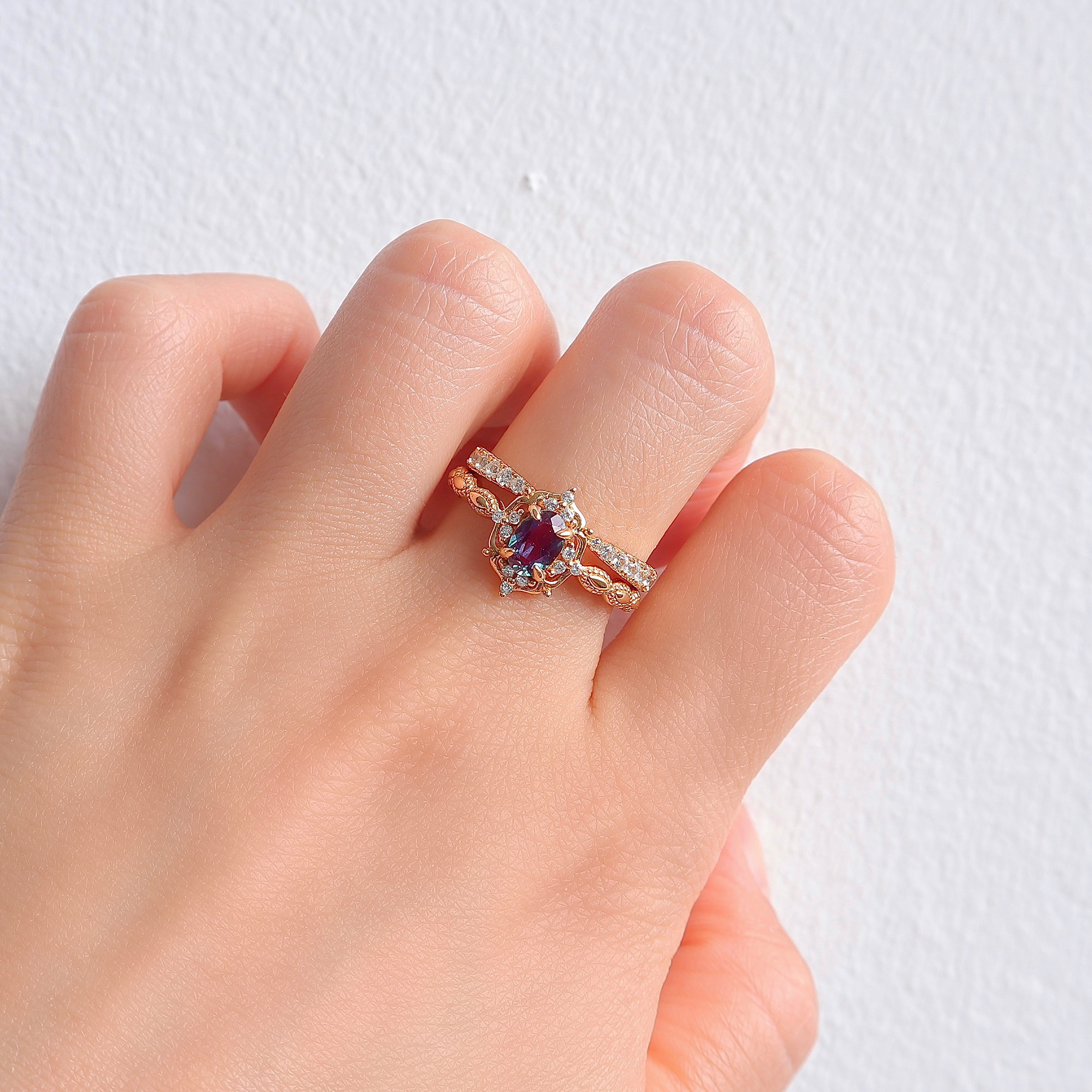Esi & Fia Alexandrite Ring Set