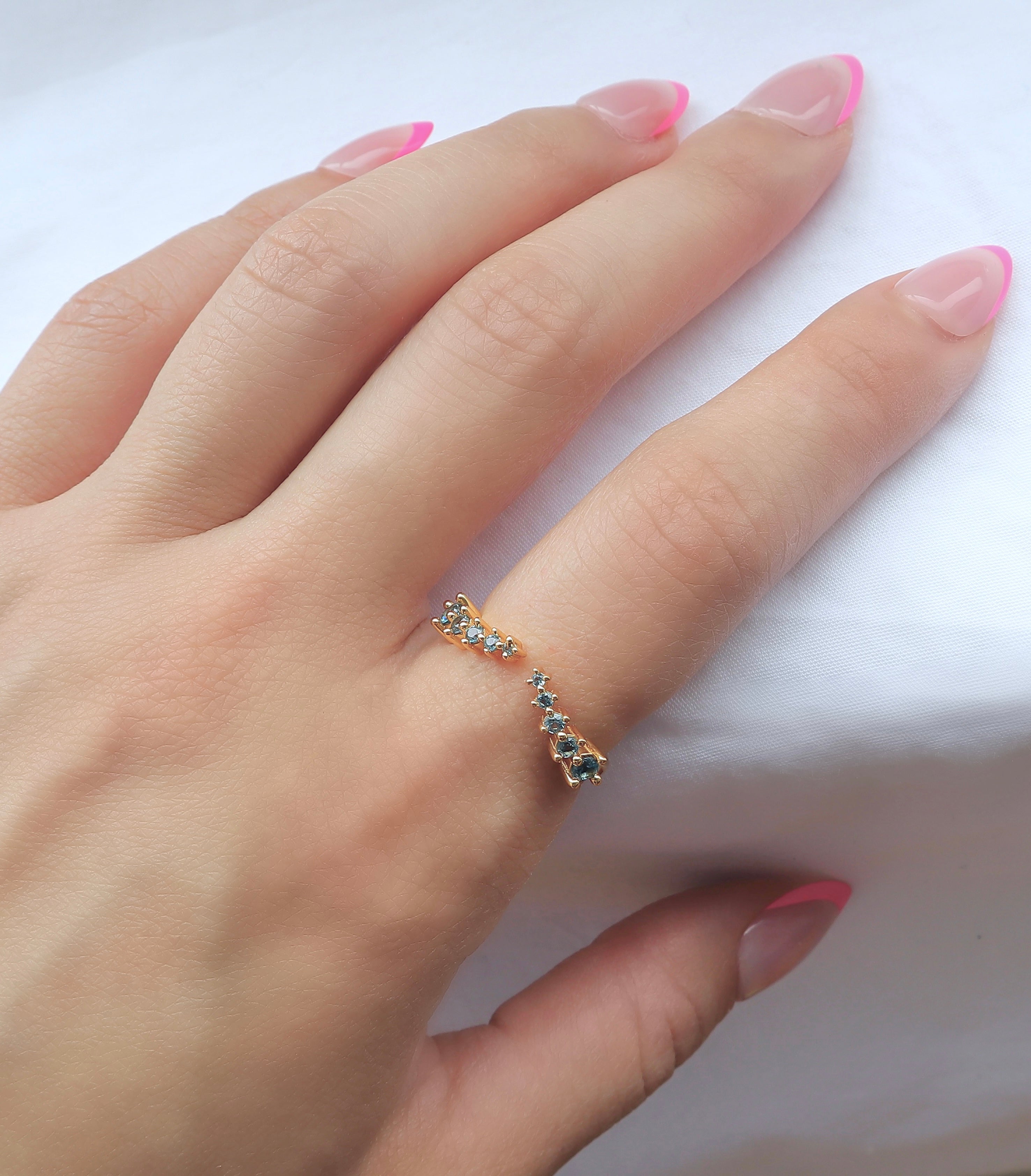 Fie Open London Blue Topaz Stacking Band Gold