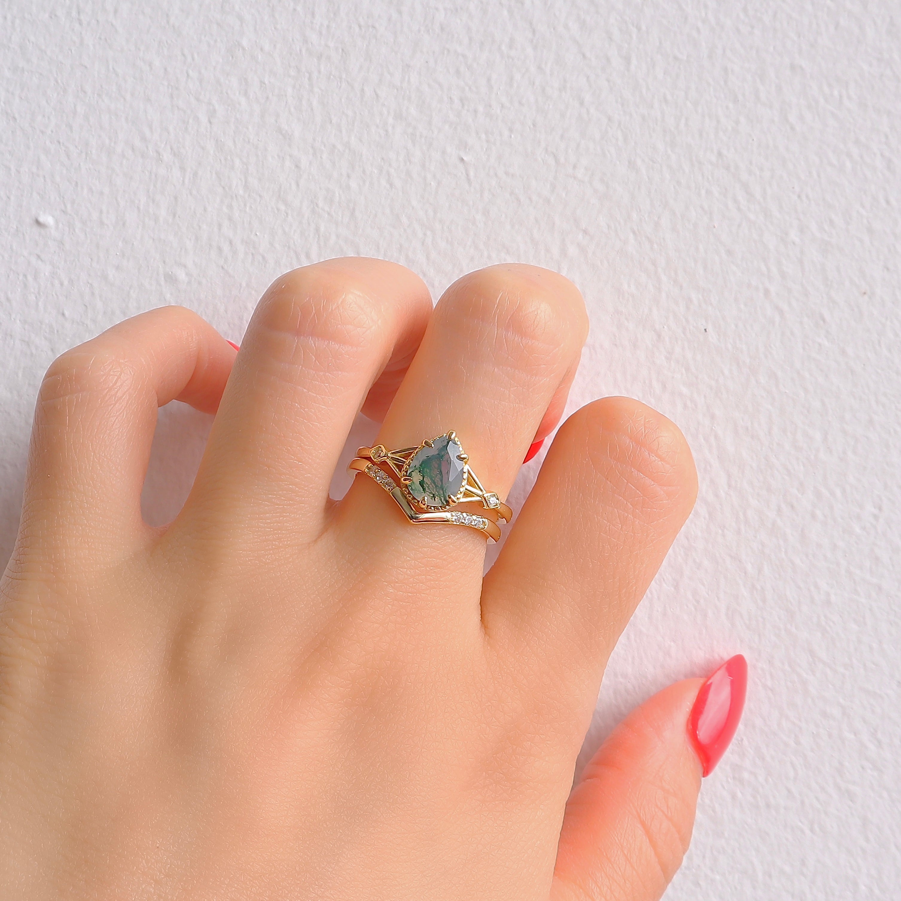 Moss agate quartz ring set in sterling silver