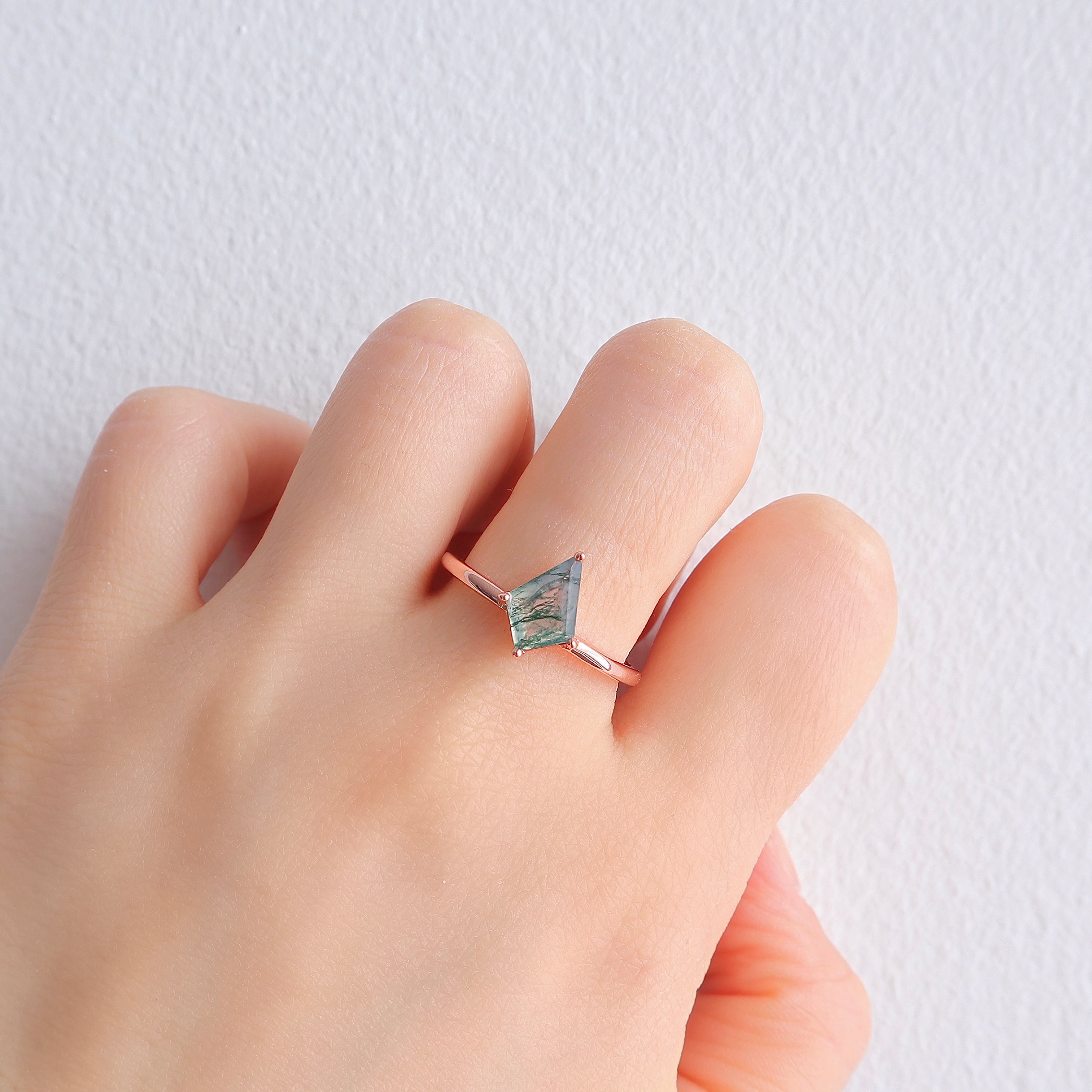 Moss Agate Ring in Rose Gold with Green Quartz Stone