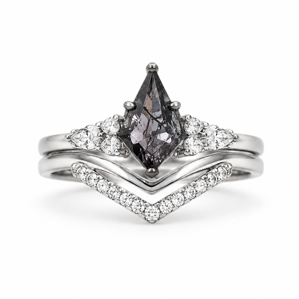 Liza Black Rutilated Quartz Ring Set