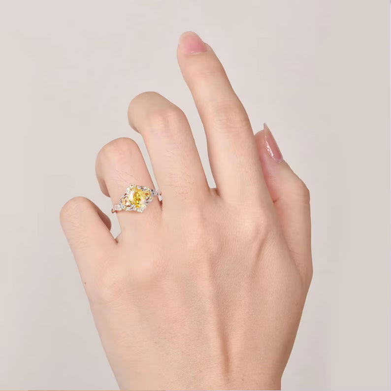 Lilly Citrine Ring