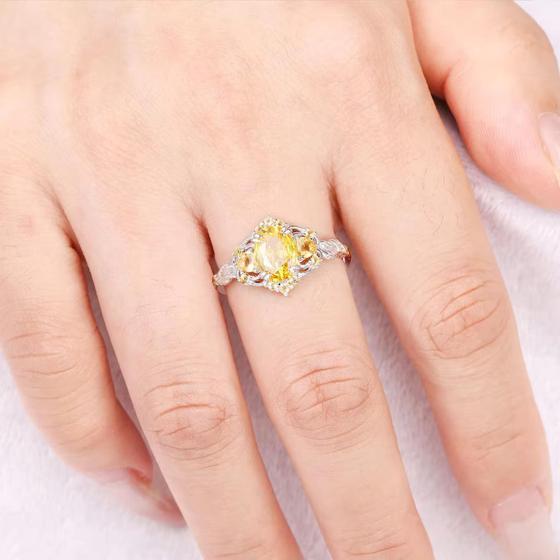 Lilly Citrine Ring