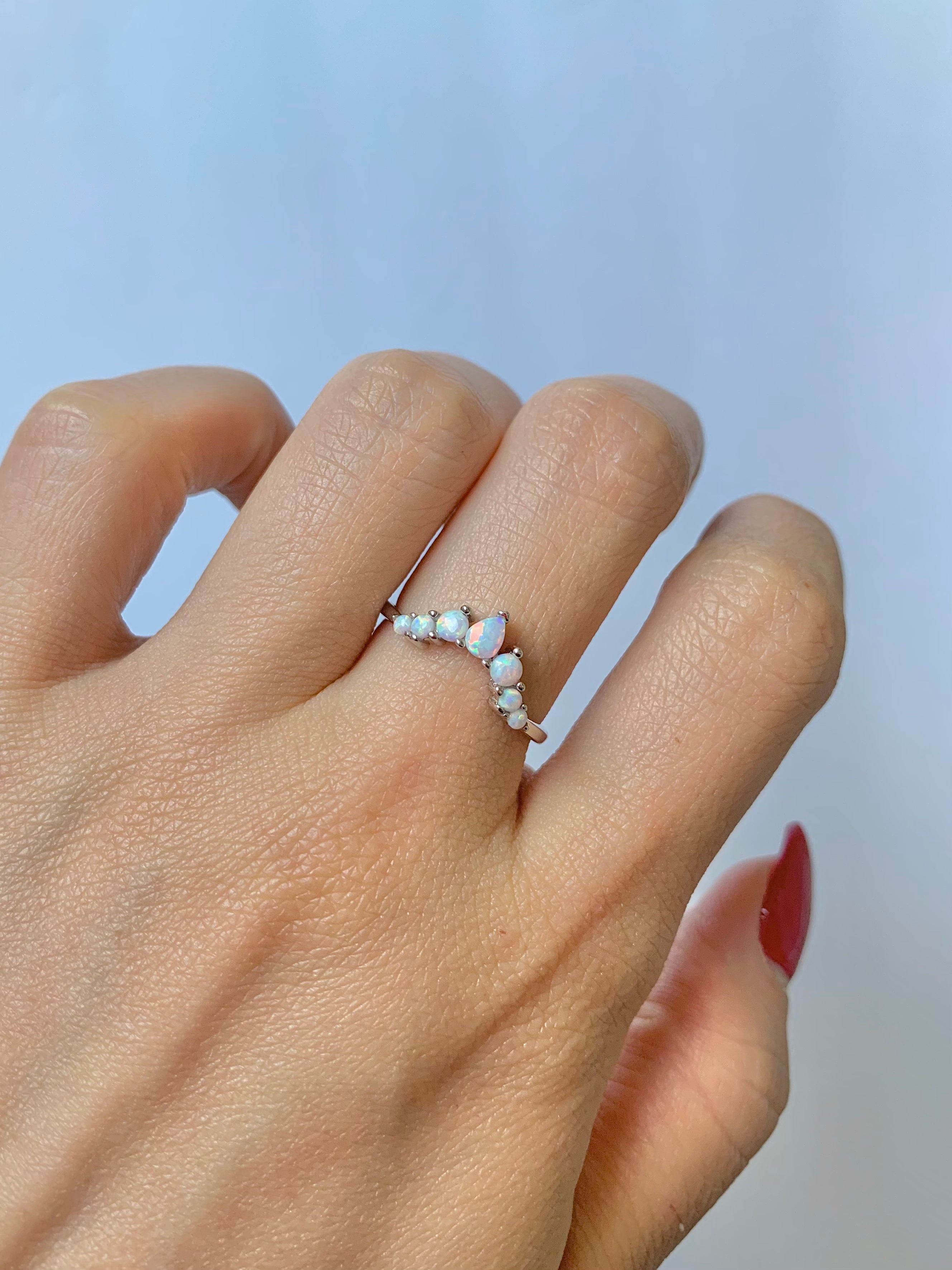 Isa Curved Opal Band Gold