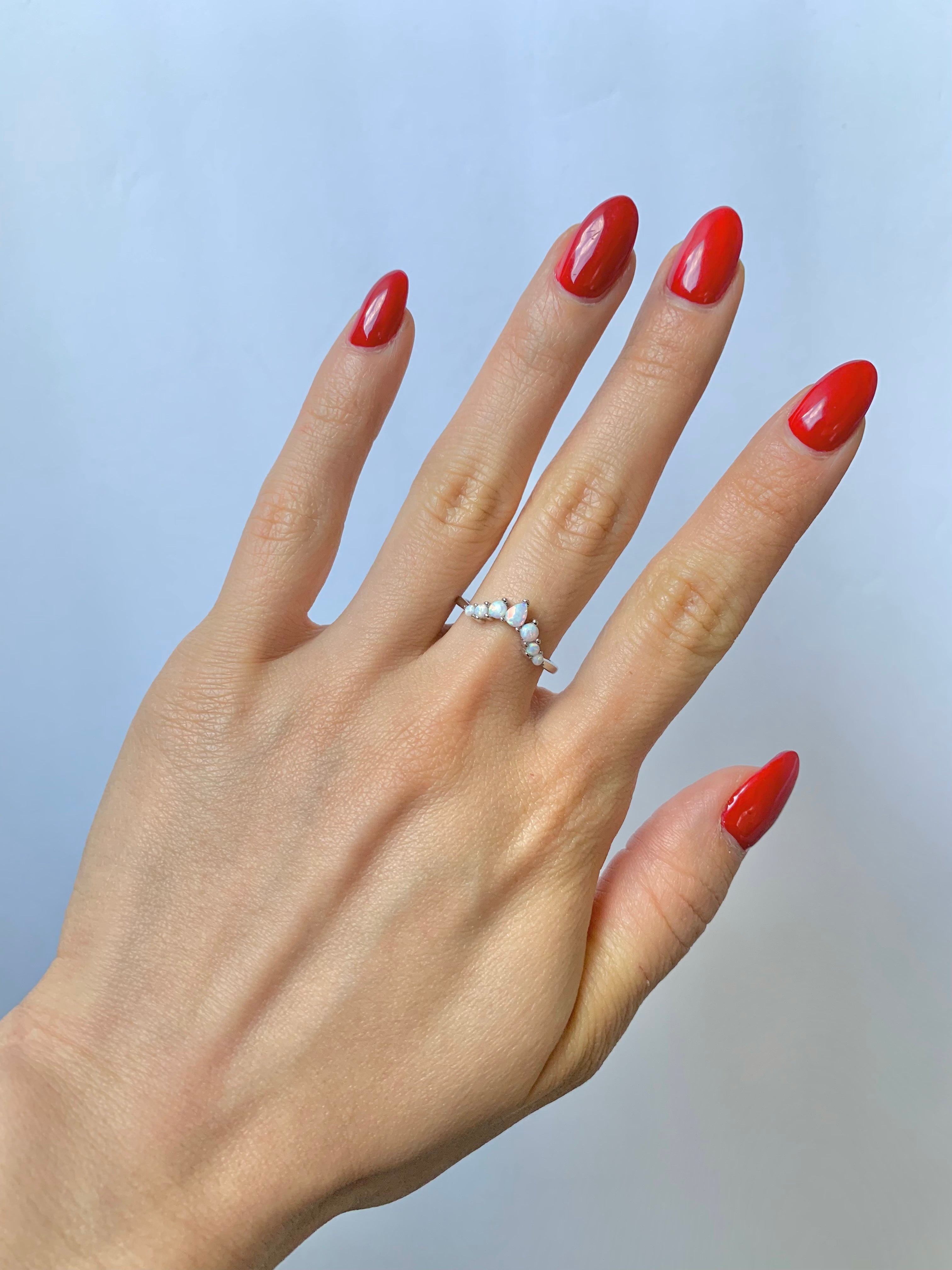 Isa Curved Opal Band Gold