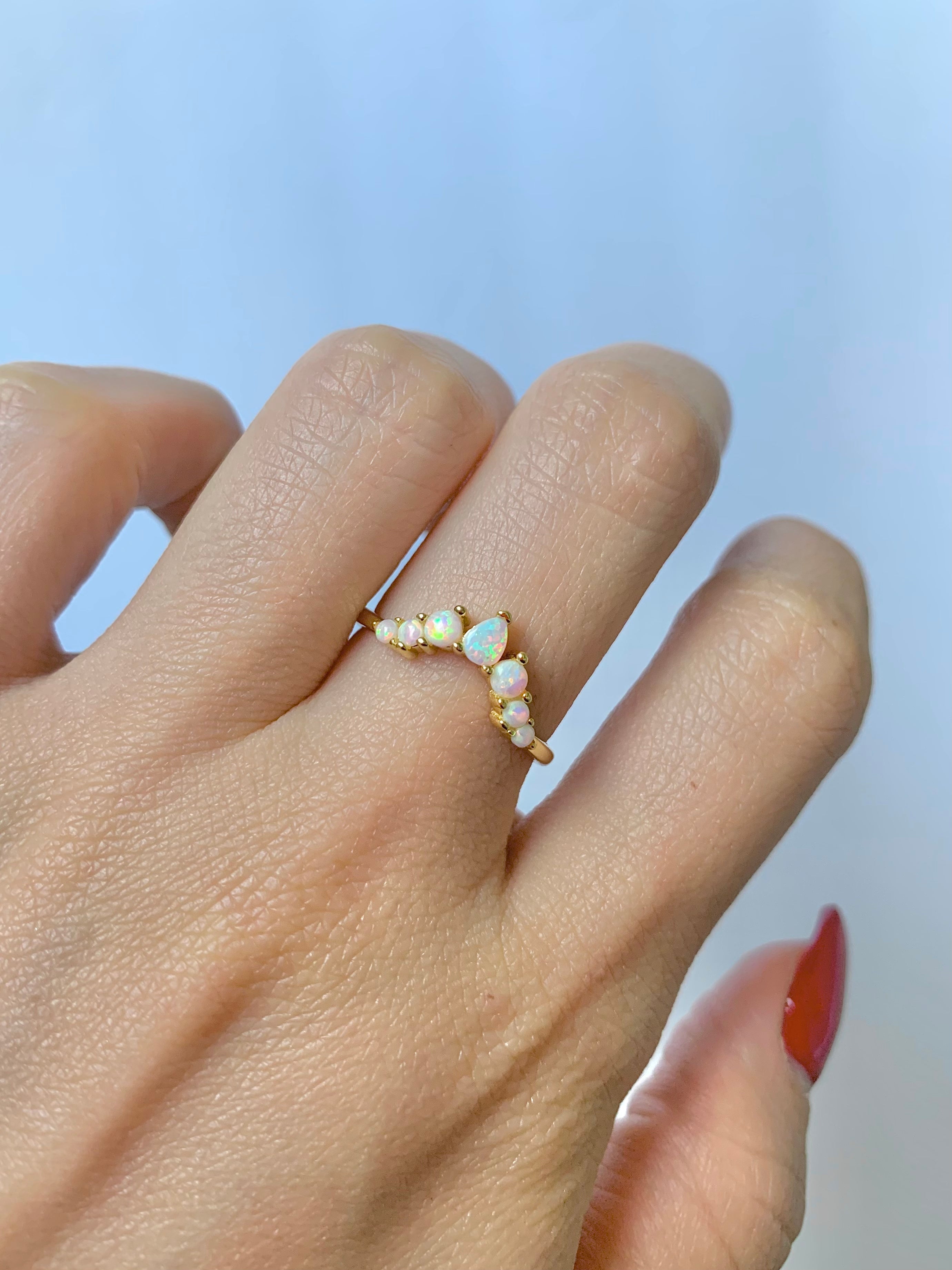 Isa Curved Opal Band Gold