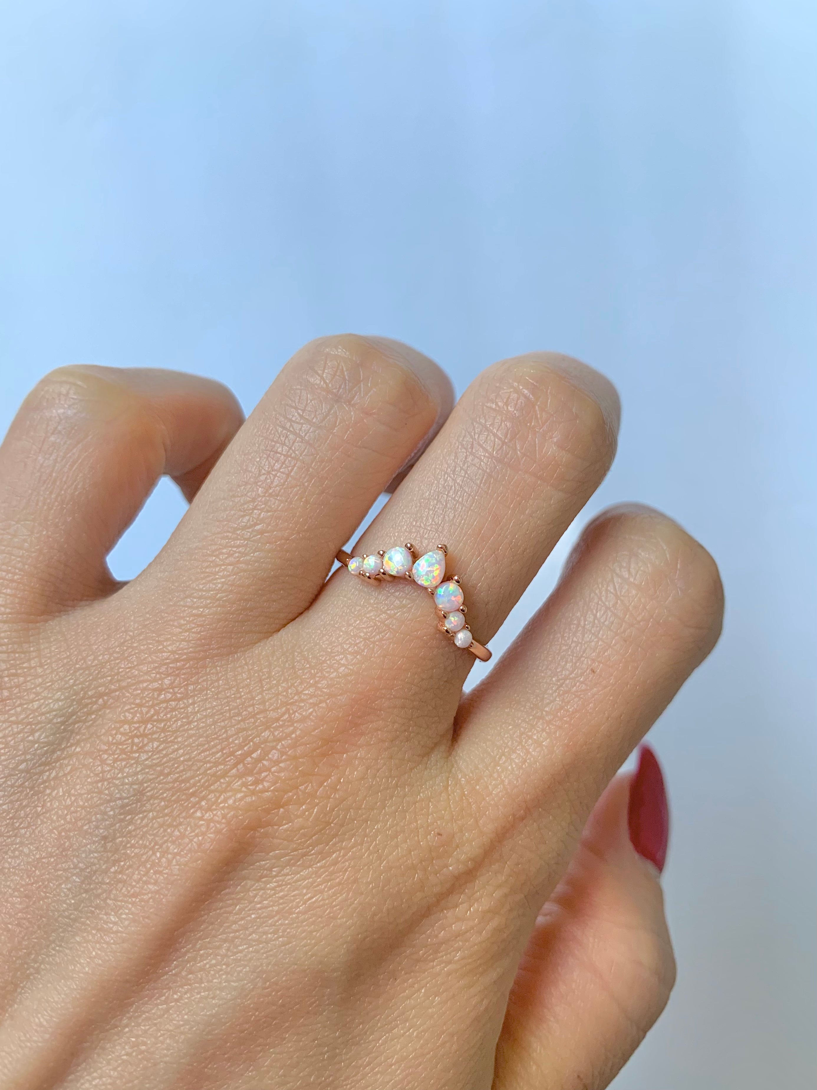 Isa Curved Opal Band Gold