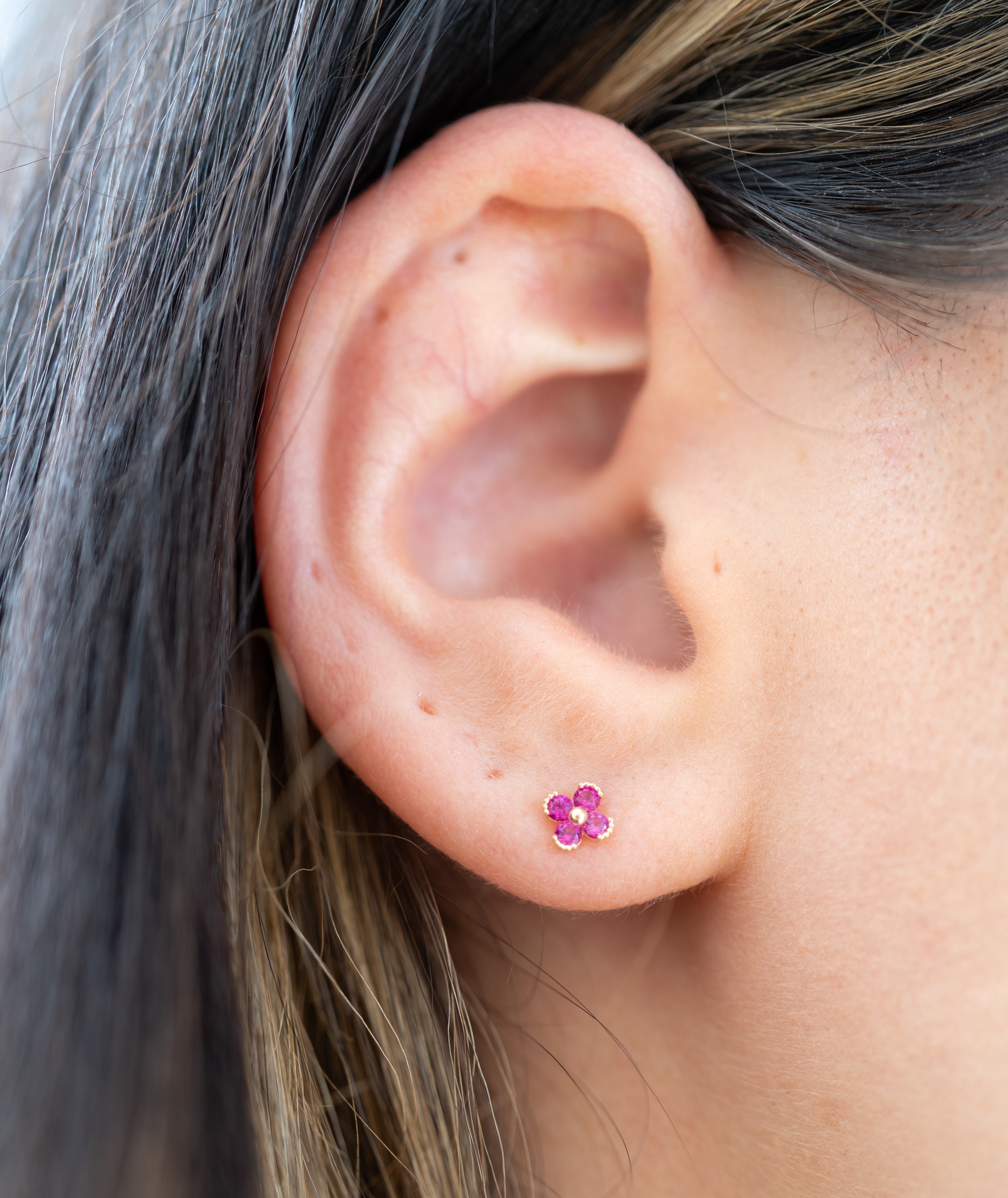 Jay 14k Solid Gold Garnet Flowers Earrings